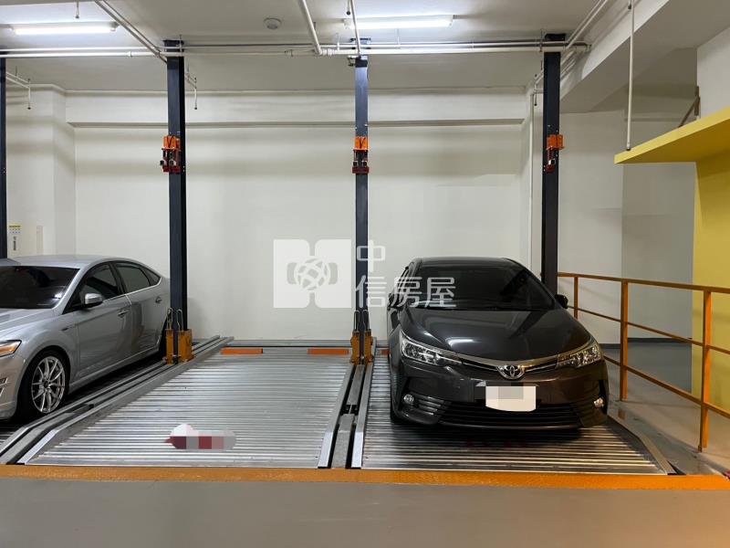 大城十月蜂收精裝三房車位房屋室內格局與周邊環境