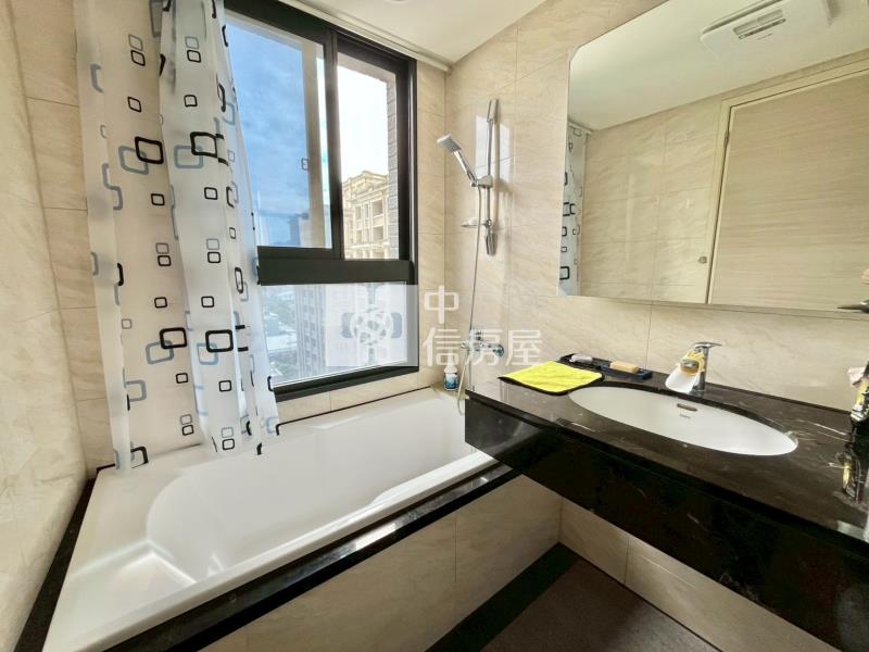 大城十月蜂收精裝三房車位房屋室內格局與周邊環境