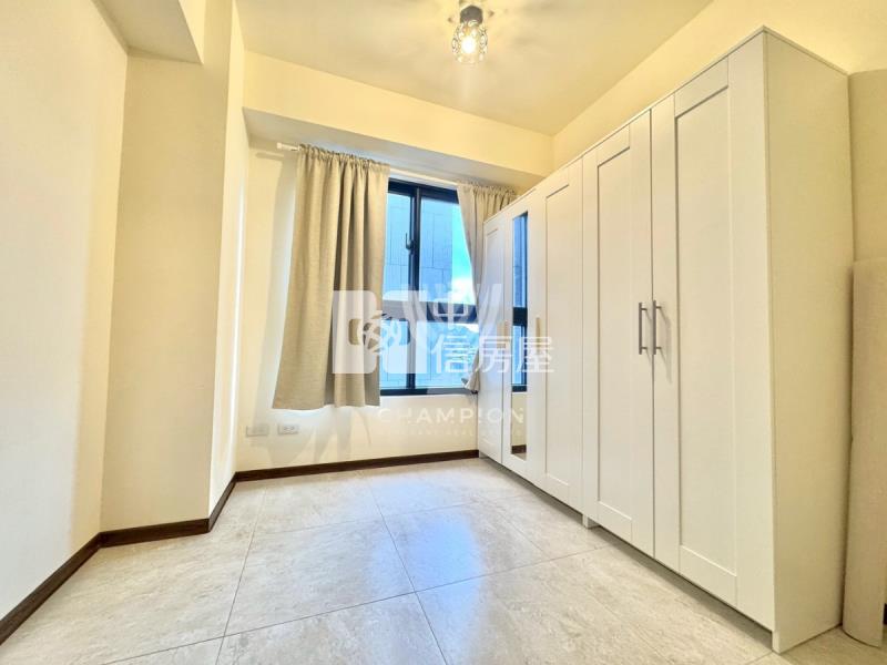 【冠軍】星野區H鐵專三房車位房屋室內格局與周邊環境