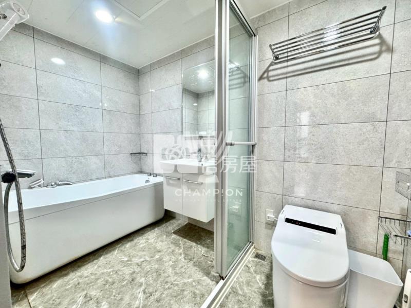 【冠軍】星野區H鐵專三房車位房屋室內格局與周邊環境