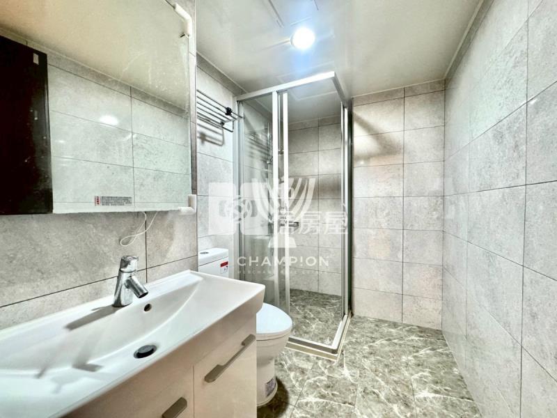 【冠軍】星野區H鐵專三房車位房屋室內格局與周邊環境