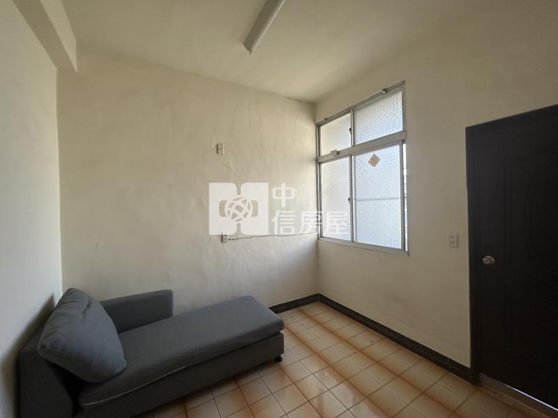 奇美博物館需整修之透天房屋室內格局與周邊環境