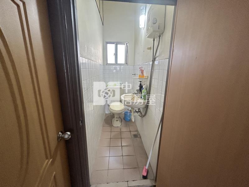 奇美博物館需整修之透天房屋室內格局與周邊環境