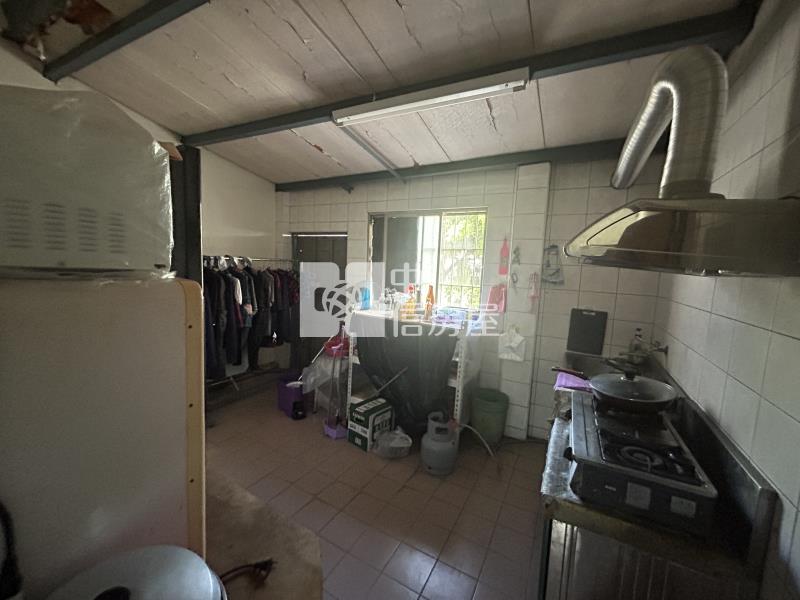 奇美博物館需整修之透天房屋室內格局與周邊環境