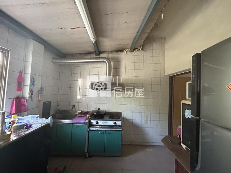 奇美博物館需整修之透天房屋室內格局與周邊環境