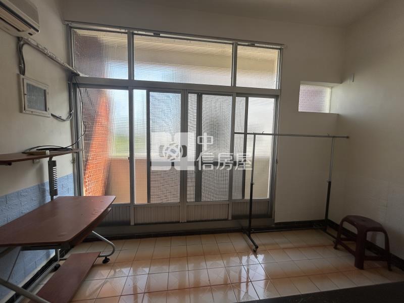 奇美博物館需整修之透天房屋室內格局與周邊環境