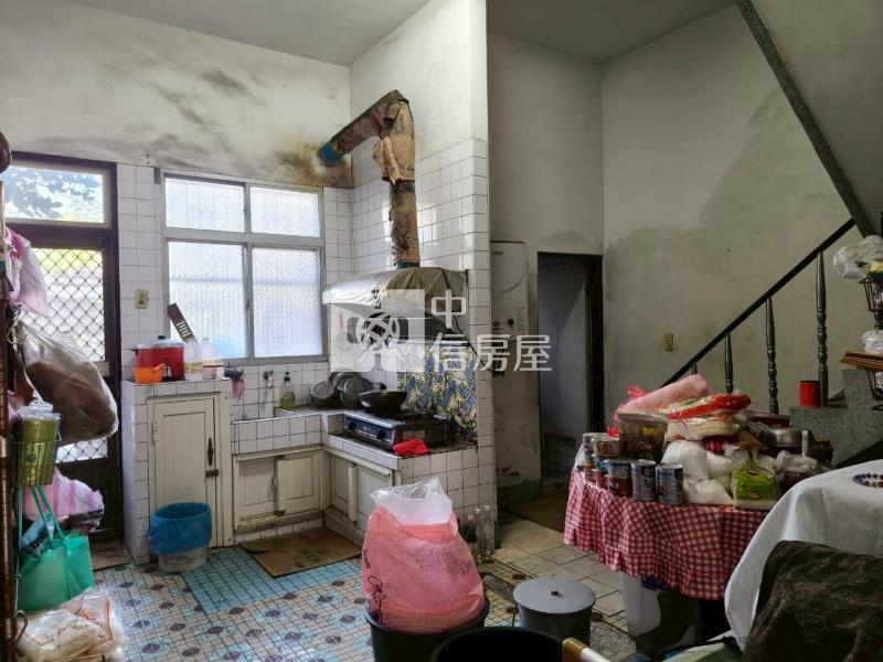 崙背大地坪透天房屋室內格局與周邊環境