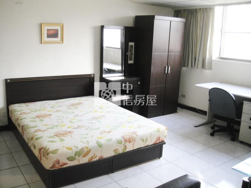 龐畢度美套房4B房屋室內格局與周邊環境