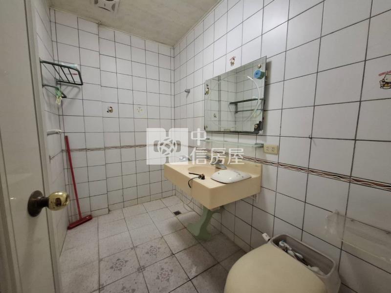 北斗㊣重劃區大家庭透天房屋室內格局與周邊環境