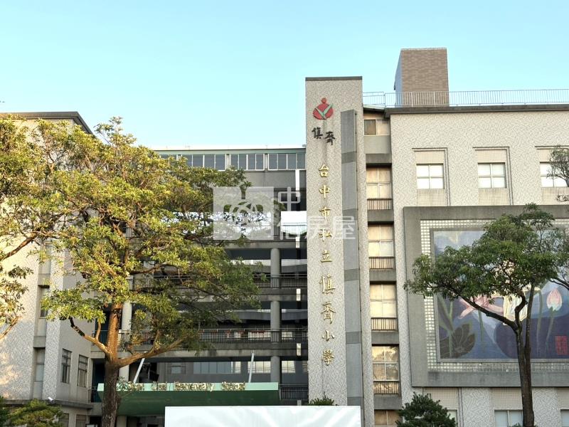 旅順路美裝潢樓店房屋室內格局與周邊環境