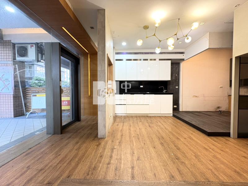 旅順路美裝潢樓店房屋室內格局與周邊環境