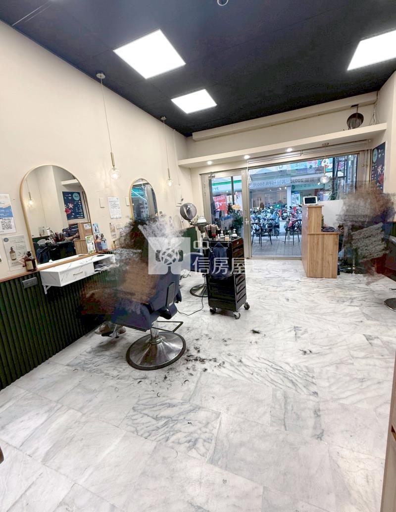 中科商圈熱鬧金店面房屋室內格局與周邊環境