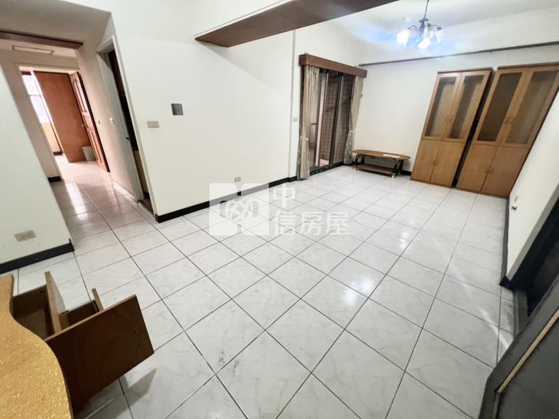 楊梅交流道便宜三房房屋室內格局與周邊環境