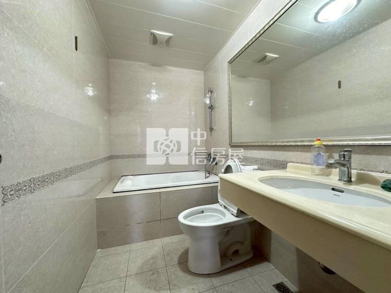 平鎮重劃區幸福公園3+1房車房屋室內格局與周邊環境