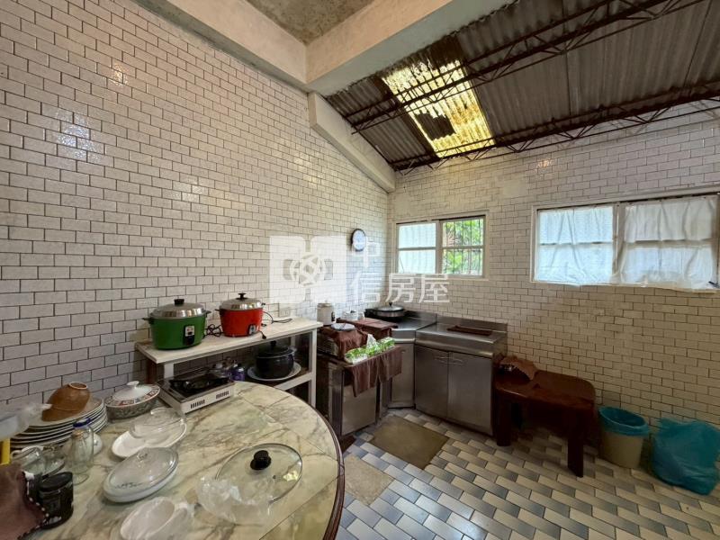 文化中心大坪數店住房屋室內格局與周邊環境