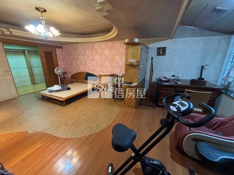 宋屋國小河濱公園透天房屋室內格局與周邊環境