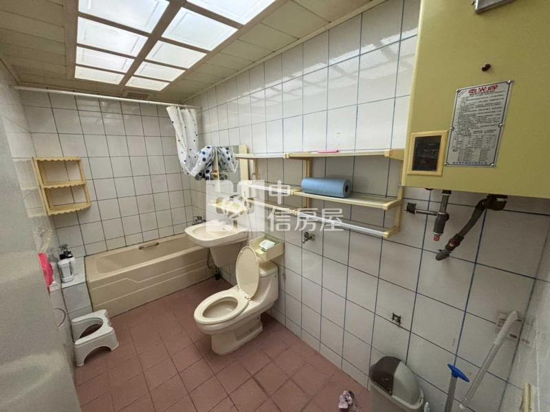 宋屋國小河濱公園透天房屋室內格局與周邊環境