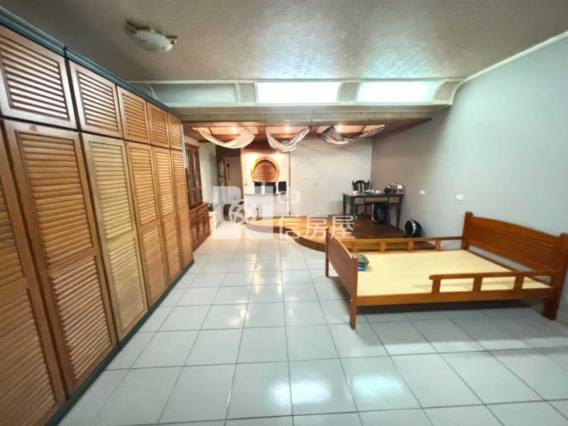 宋屋國小河濱公園透天房屋室內格局與周邊環境