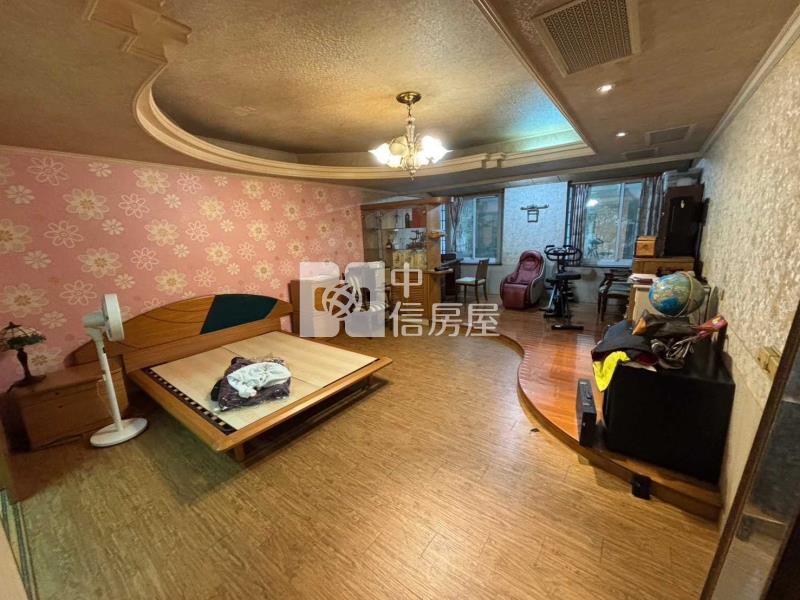 宋屋國小河濱公園透天房屋室內格局與周邊環境