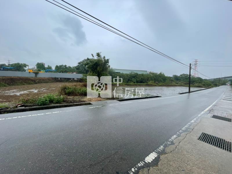 專任合圳北路二段大面寬稀有農地房屋室內格局與周邊環境