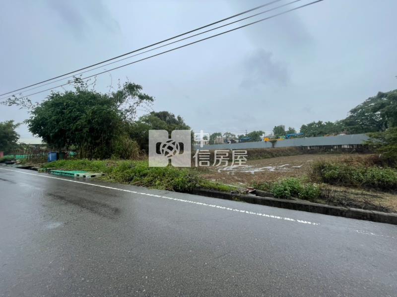 專任合圳北路二段大面寬稀有農地房屋室內格局與周邊環境