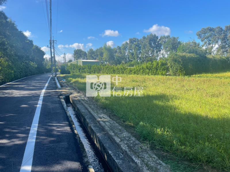 新屋區保安路雙面臨路美農地房屋室內格局與周邊環境