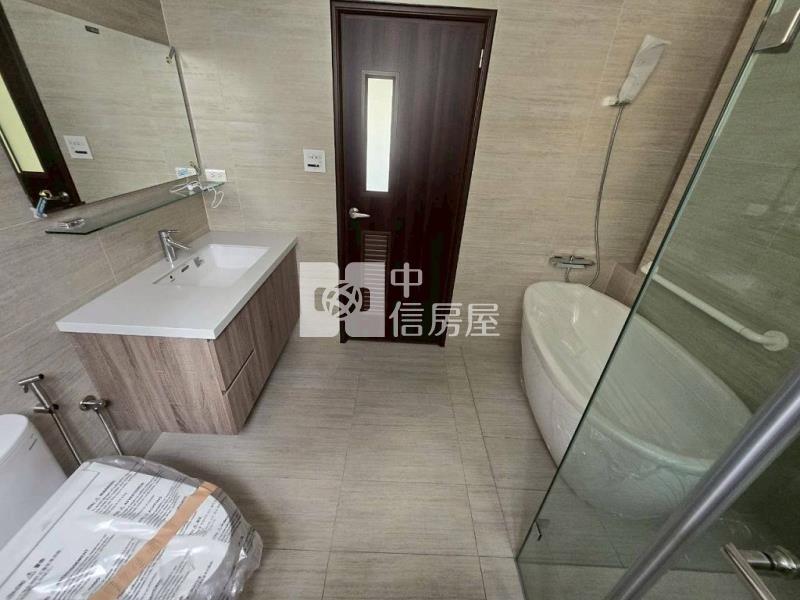 台中潭子獨棟電梯別墅(中信卓越團隊)房屋室內格局與周邊環境