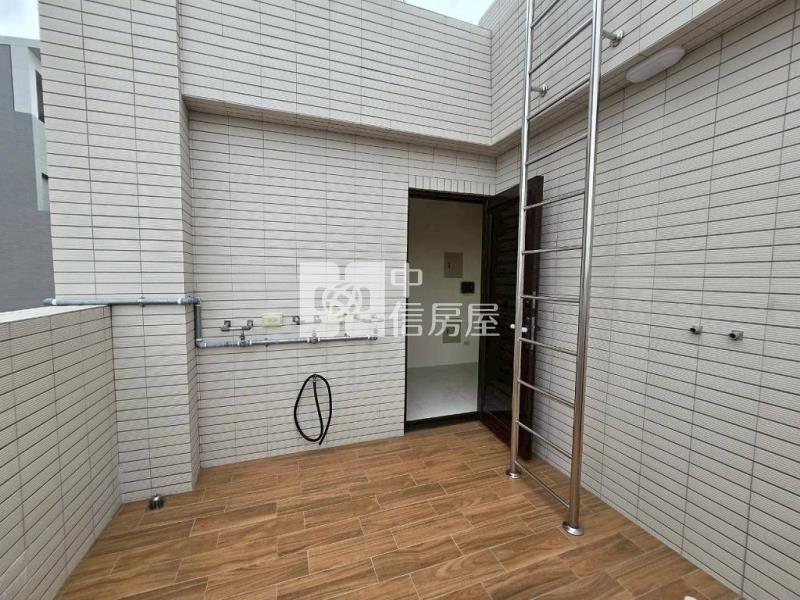 台中潭子獨棟電梯別墅(中信卓越團隊)房屋室內格局與周邊環境