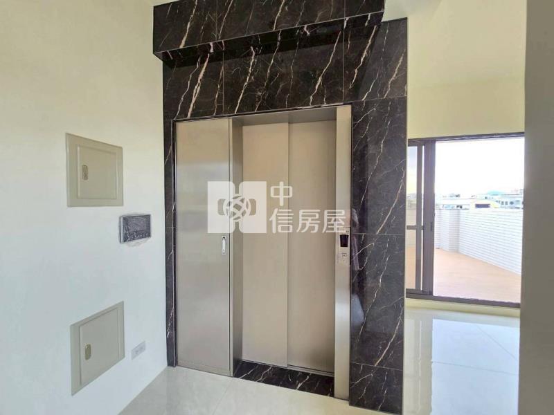 台中潭子獨棟電梯別墅(中信卓越團隊)房屋室內格局與周邊環境