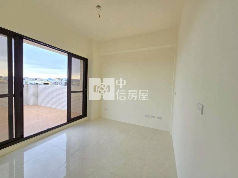 台中潭子獨棟電梯別墅(中信卓越團隊)房屋室內格局與周邊環境