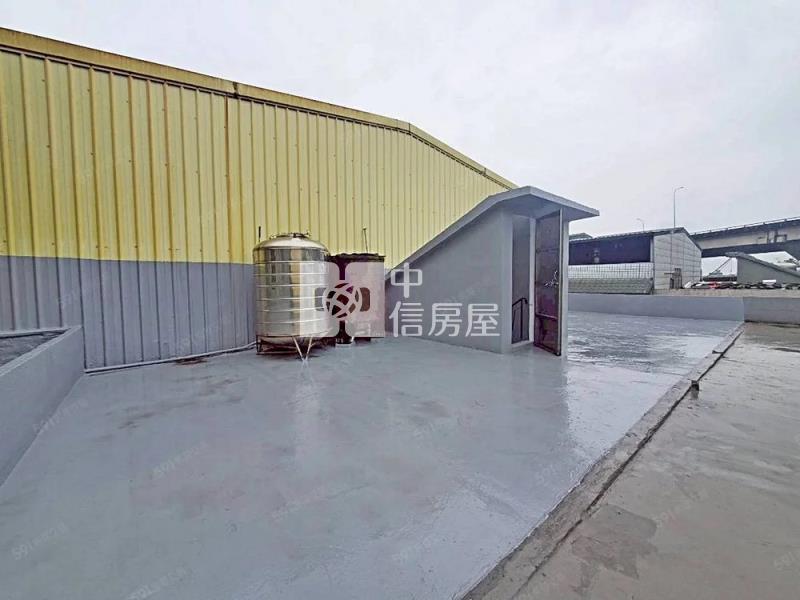 金陵路透天房屋室內格局與周邊環境