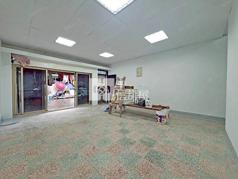 金陵路透天房屋室內格局與周邊環境