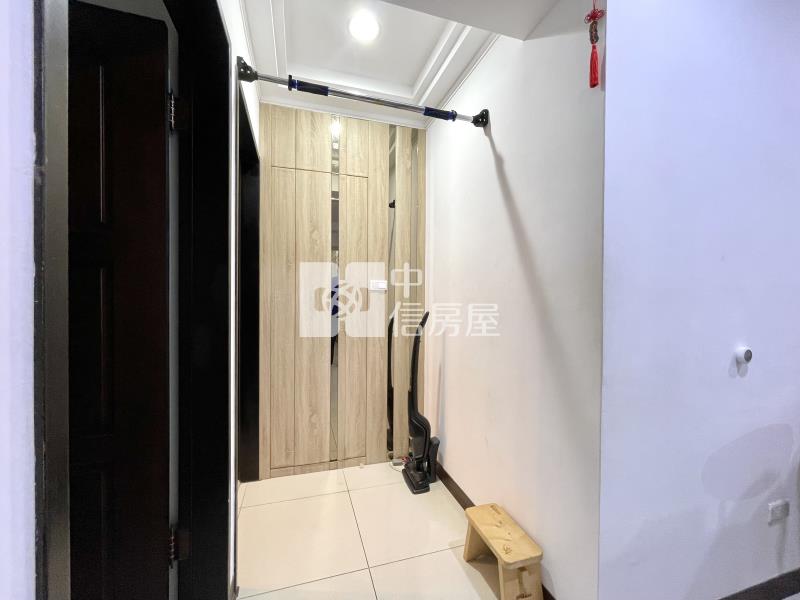 內壢國中和耀真諦美裝潢電梯三房車房屋室內格局與周邊環境