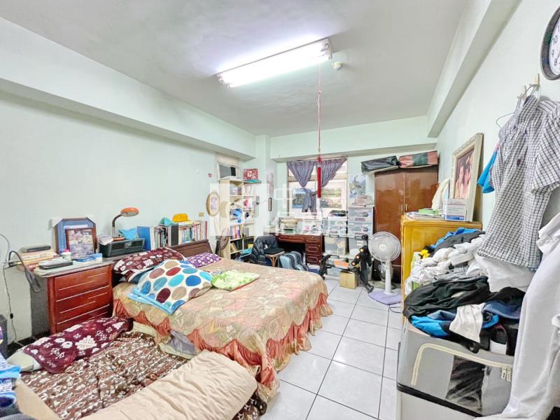 平鎮車站採光大三房車房屋室內格局與周邊環境