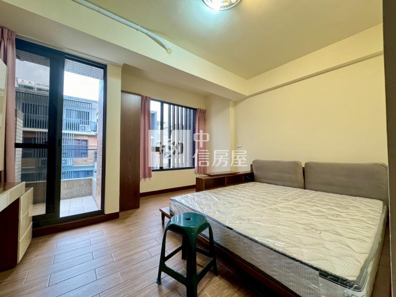 草屯完整學區輕屋齡透天房屋室內格局與周邊環境