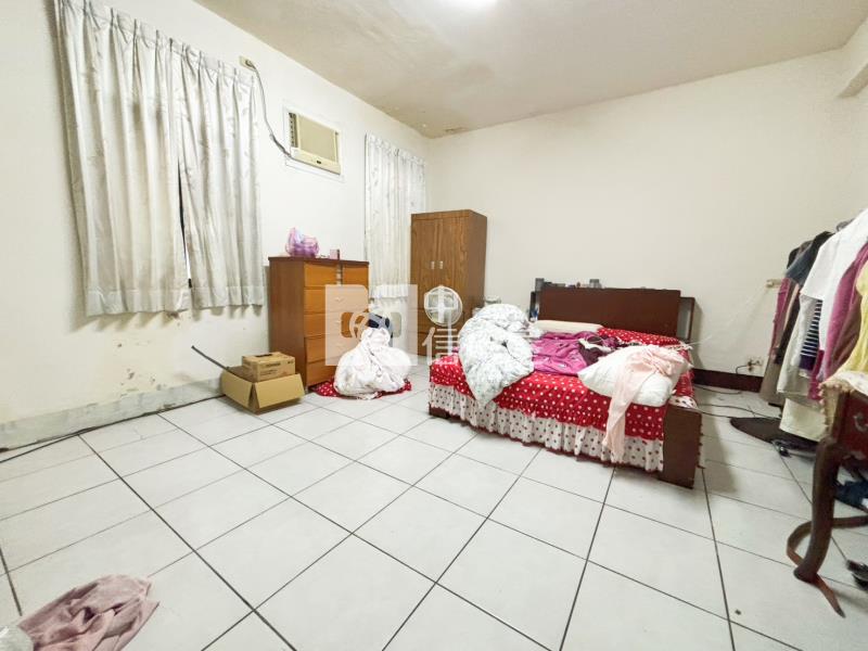 【奔馳】綠園山莊優質透天房屋室內格局與周邊環境