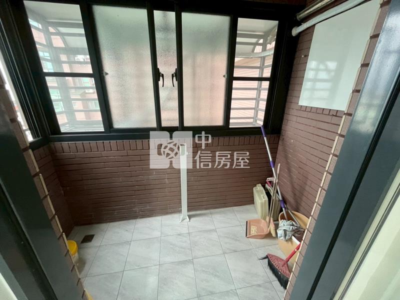 專-歸仁立體家庭三房兩廳兩衛一坡道平面車位房屋室內格局與周邊環境