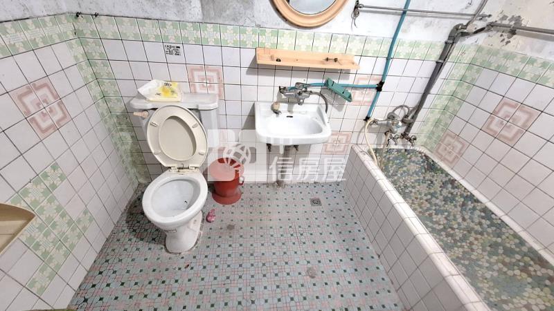 礁溪市中心悠靜透天宅房屋室內格局與周邊環境