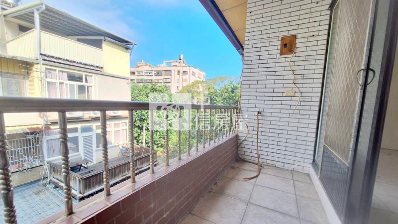 礁溪市中心悠靜透天宅房屋室內格局與周邊環境