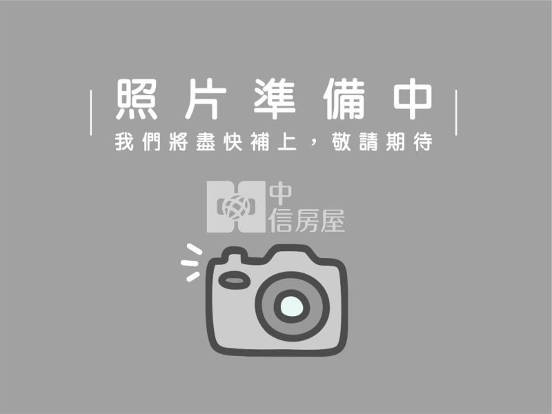 近文華高中捷運｜河南＆長安路口～8米面寬金店面房屋室內格局與周邊環境