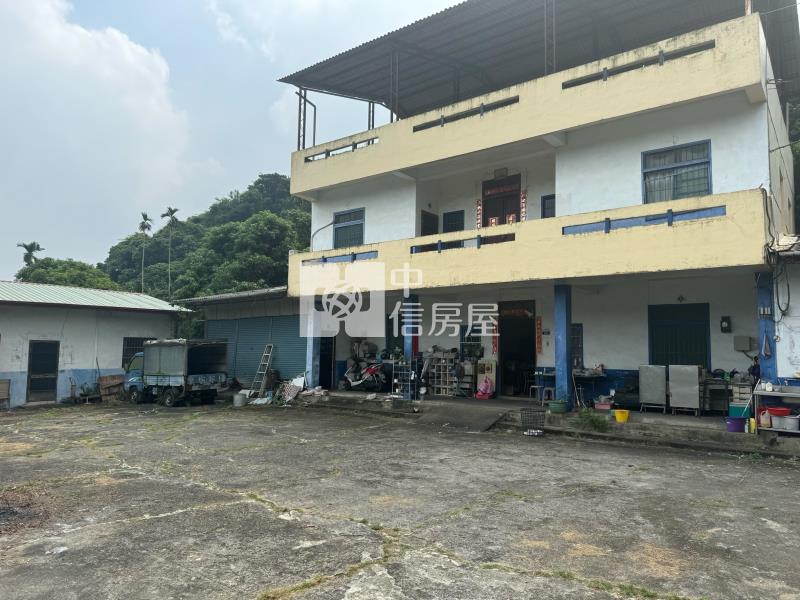 *好物件推薦*太平百坪丙建+千坪美農地+未保登大透天.出價來談.房屋室內格局與周邊環境