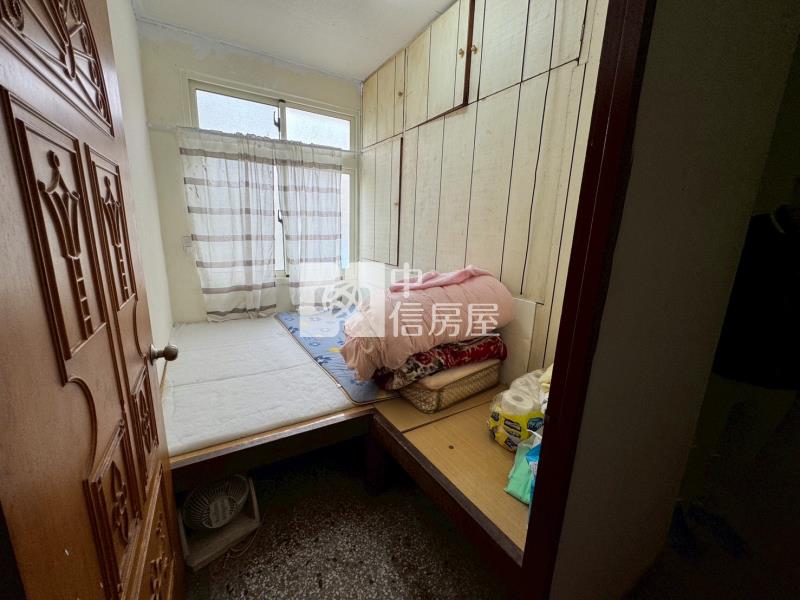 正草屯市區親民透天房屋室內格局與周邊環境