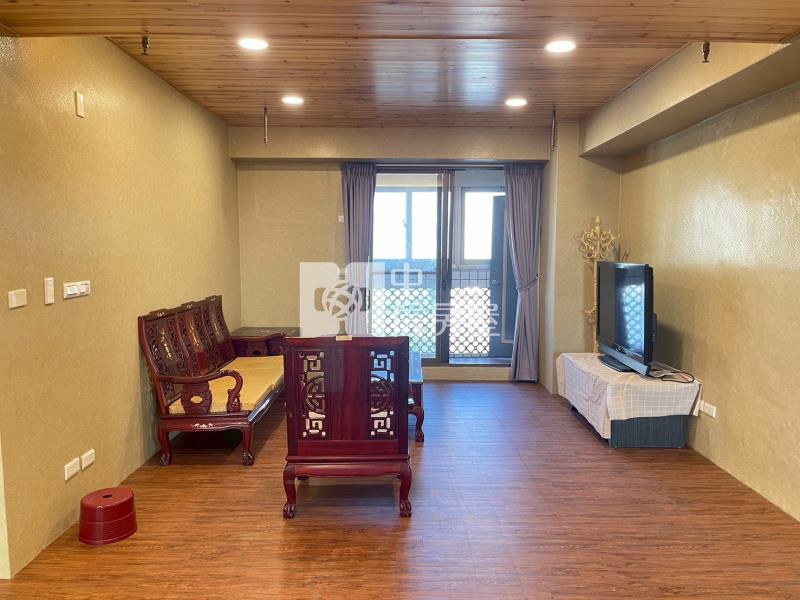 鎮南國小旁景觀三房房屋室內格局與周邊環境