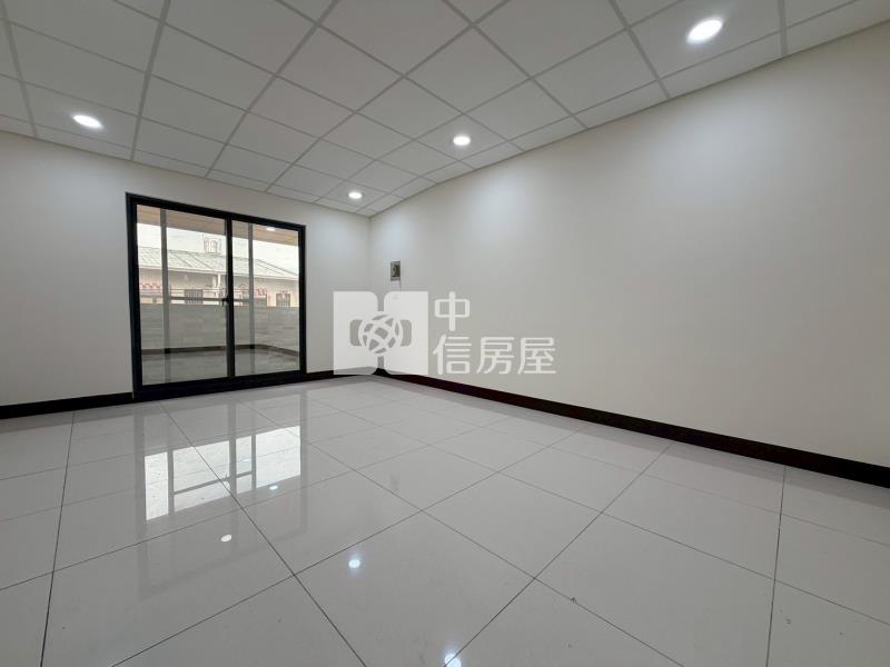 萬巒整新雙車孝親透天房屋室內格局與周邊環境