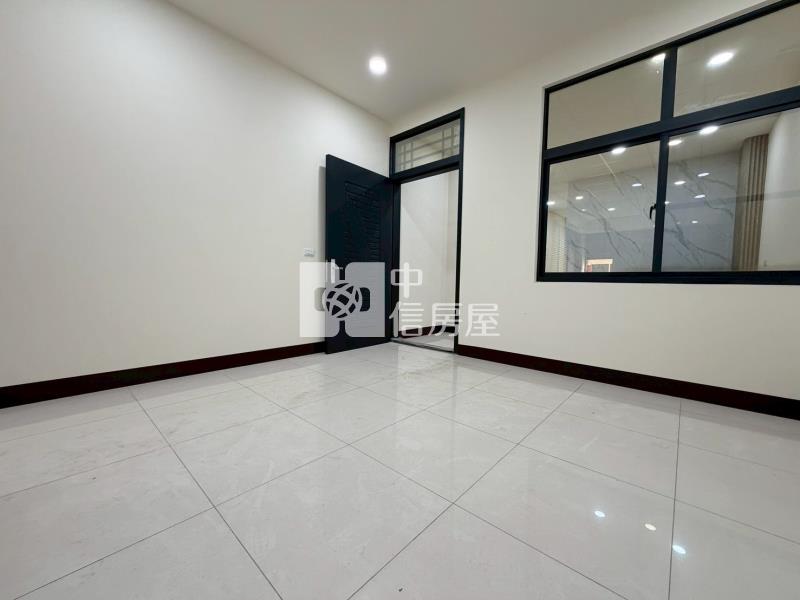 萬巒整新雙車孝親透天房屋室內格局與周邊環境