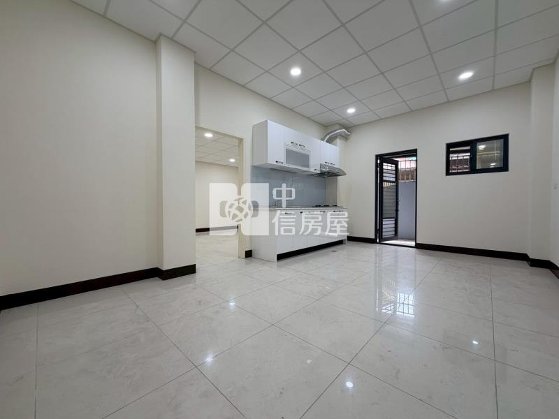 萬巒整新雙車孝親透天房屋室內格局與周邊環境