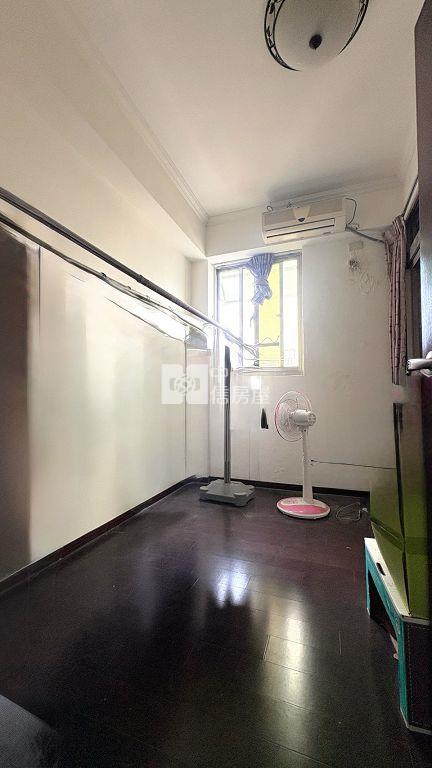 內壢長春商圈邊間別墅(中信卓越團隊)房屋室內格局與周邊環境