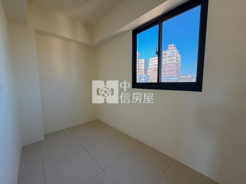 中國醫旁全新電梯透天房屋室內格局與周邊環境