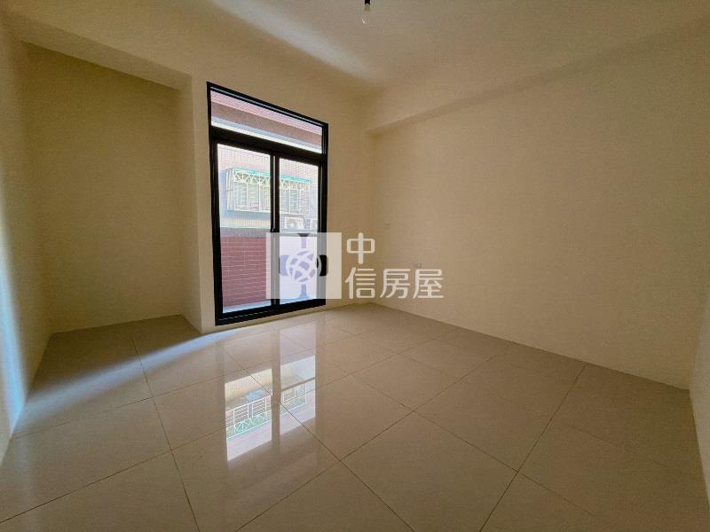 中國醫旁全新電梯透天房屋室內格局與周邊環境