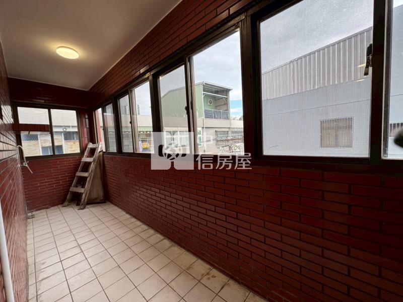 龍德路電梯2房房屋室內格局與周邊環境